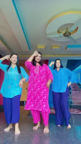 Rastriya bhauju ko copy dance 💃  #gulabisarianilalilallal #werock #arjuranadrubadance #thumakthumak @Asmita Shahi Thakuri @पवित्रा मल्ल ठकुरी♡ 