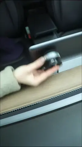Secure & Stylish Magnetic Phone Mount for Your Car