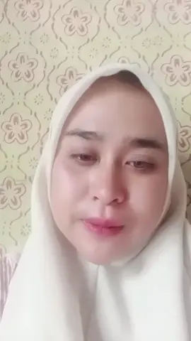 Abaikan mata bengkak🥺 #sabar #uwes #fyp 