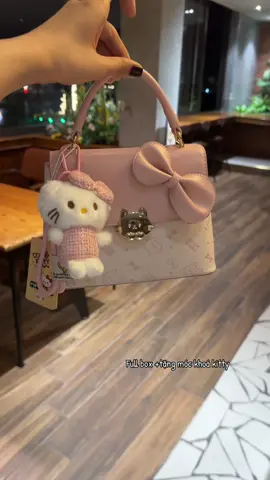 Ẻm bên ngoài đẹp sx luôn #cowkitty #tuixach #tuideocheo #tuũiachquangchau #tuixachnu 