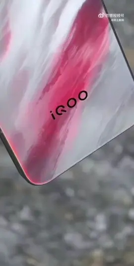 Hiệu ứng mặt lưng kính đặc biệt trên IQOO 15 #bbk #IQOO #iqoo15  #vivo #viral 