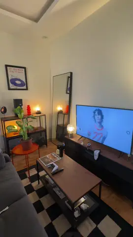 Replying to @Byno this is my room it’s simple 🌅🏠