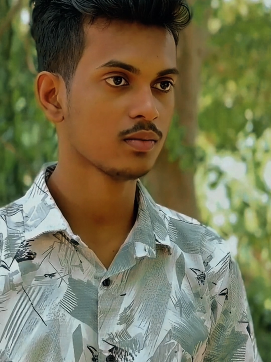 ඔයාම නේද කිව්වෙ කැම්පස් ගියාම කෙල්ලො වෙනස් වෙනවා කියලා#tiktok #lovestory #viral #onemillionaudition #tiktoktrending :Credit:HEART PRODUCTIONS YOUTUBE CHANNEL 