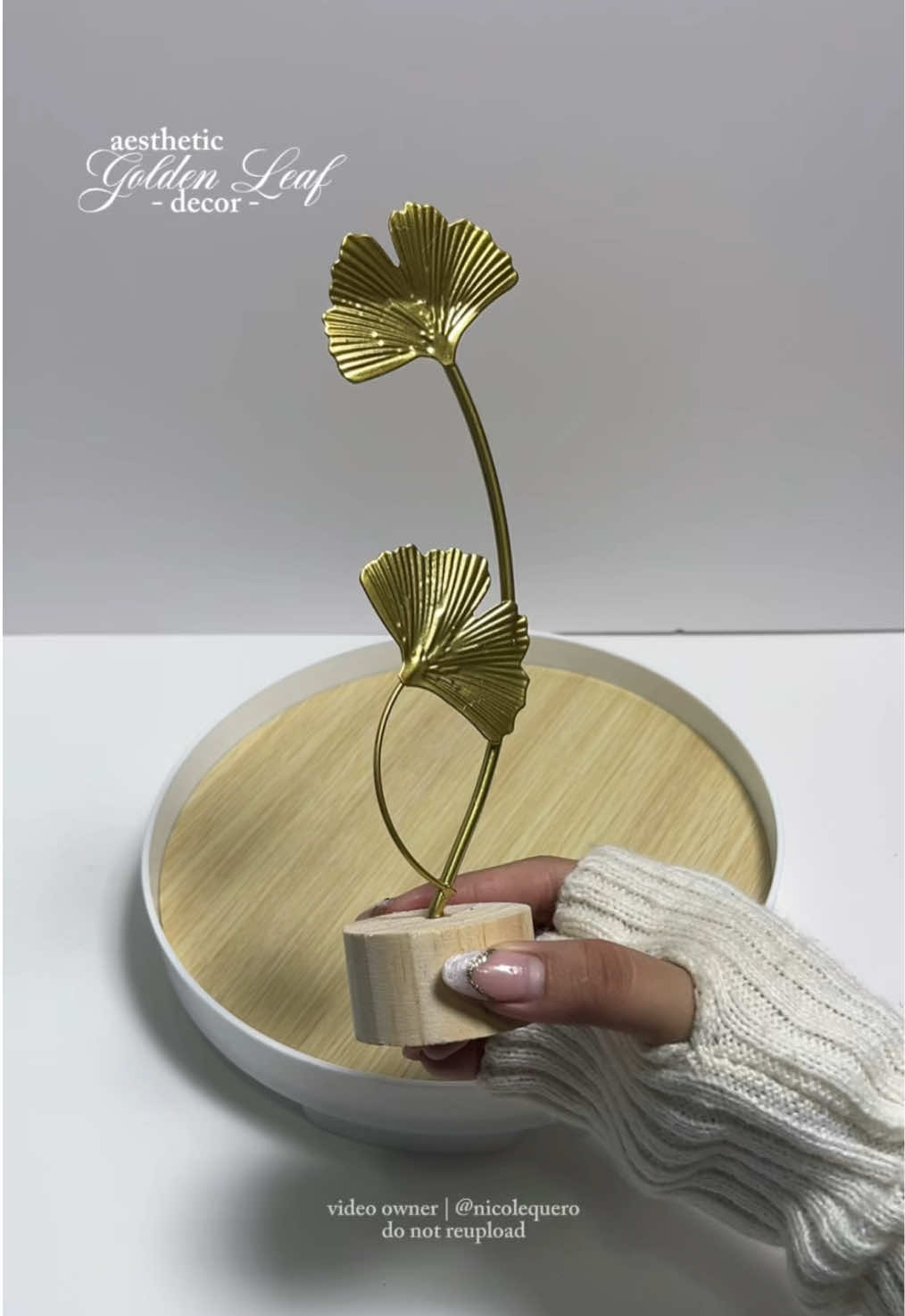 — so aesthetic golden leaf decor! perfect for your space! #tabledecor #homedecor #figurine #aesthetic #goldenleaf 