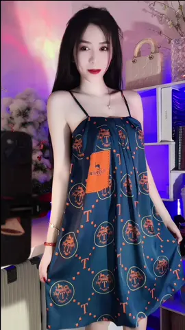 Gu tui ở nhà 🥳#sarahduongreview #sarahduongvlog #sarahduonglive #vaylua #damlua 