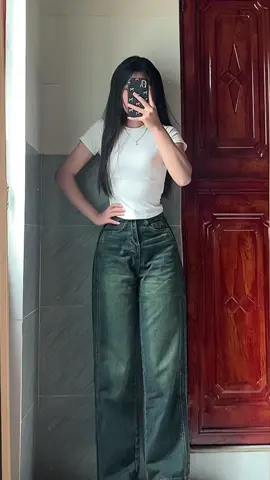 lần đầu tiên mua quần về mà không phải sửa😍🫰🏻#viraltiktok #outfit #xh #hottrend #quanjeanongrong 