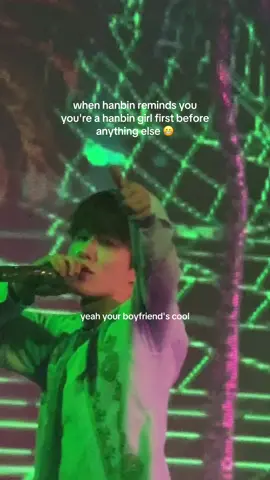my hand shook so bad when he pointed, but that was such a funny fancam cause now i can thr34ten my bf with hanbin's ice cream truck 😂😂😂 #2025thelastparadeinjakarta #thelastparadeinjkt 