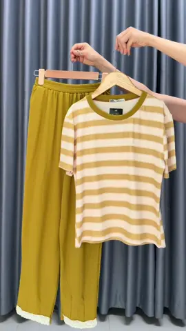 Set đồ bộ mặc nhà áo cổ tròn phối quần baggy #đồbộxinh #dobonu #dobomacnha #dobo #doboxinh 