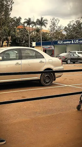 le twerk-coolique que je suis n'a pas pu s'empêcher de ramasser ce préso qui m'a embarqué dans une aventure terrible 😨 #francetiktok🇫🇷 #tiktokcameraroon🇨🇲 #fypageシ #LIVEIncentiveProgram #LIVEStory 