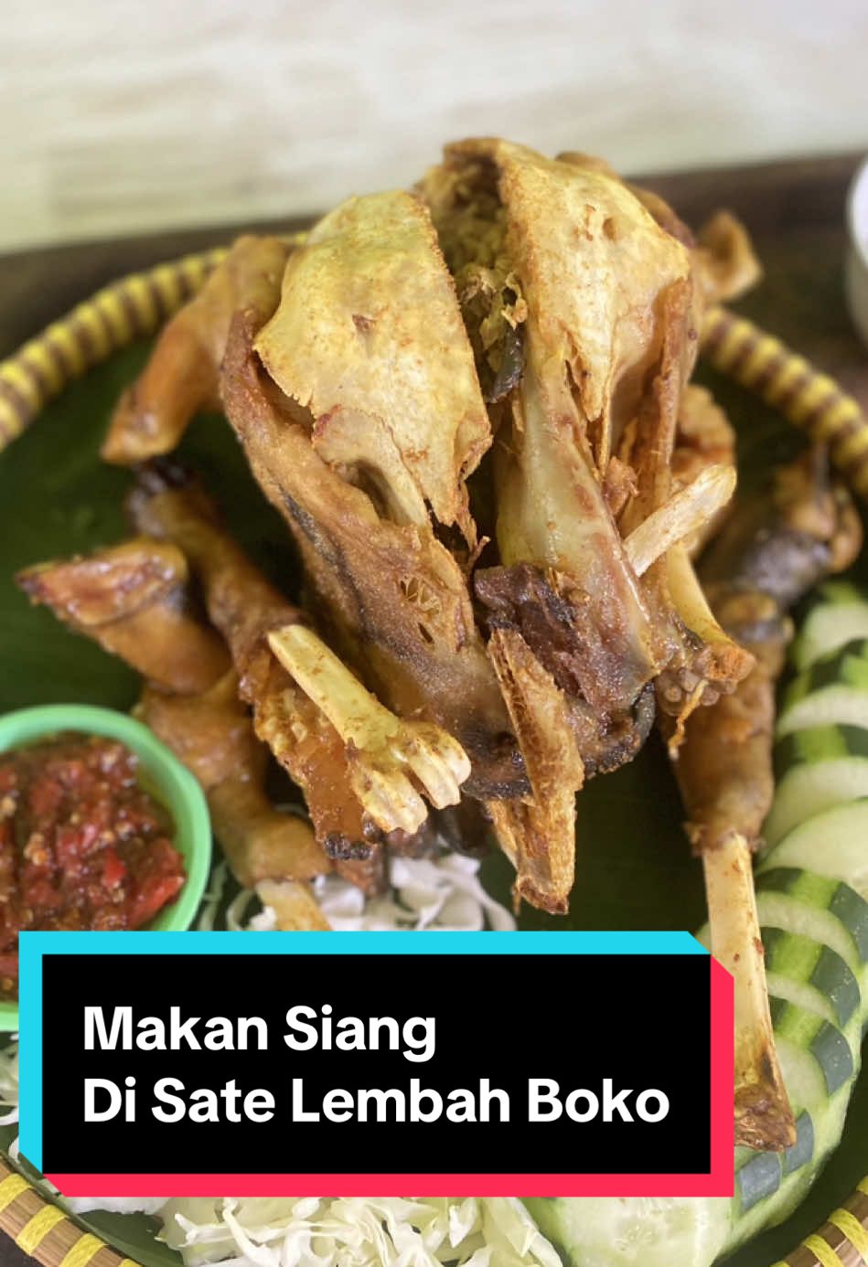 Makan siang kita kali ini di sate kambing muda lembah Boko,  Menu spesial kepala kambing goreng dan tongseng  Dan juga sate Hotplate Sate Kambing Muda Lembah Boko #sate #satekambingmuda #satekambingmudalembahboko #kepalakambing #kepalakambingutuh 