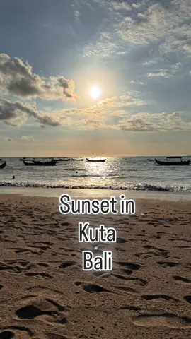 I love sunsets! #bali #nature #travel #viral 