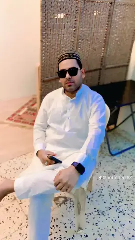 #allahamdulliah Mujhe  Logon Se Bahut Mohabbat  Mili Hai in 2+4Logon k Nafrat  Karne Se Hamara Kuch Nhi Jata #fouryoupage 