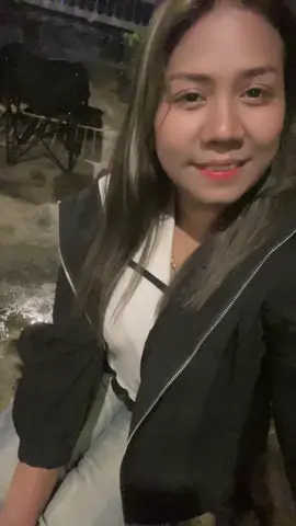 #ရီသိသိနဲ့ကြည့်🥰🤭 #အညိုဆင်လေးပါ🤎 #ပဲခူးသူလေးပါနော်😍😊 