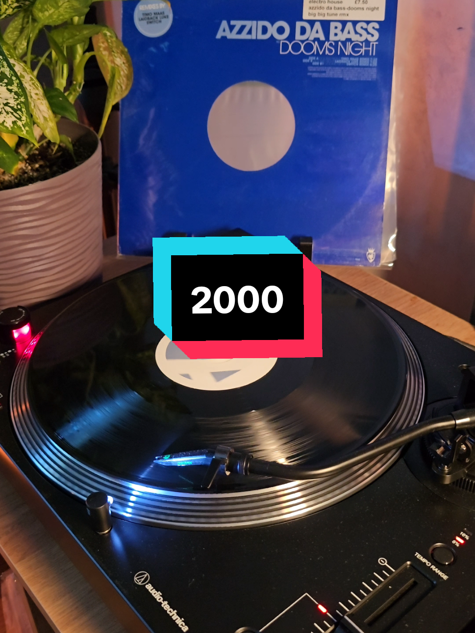 Azzido Da Bass - Dooms Night (Timo Maas Remix) (2000) #electro #edmclassics #vinylonly #vinyllovers 