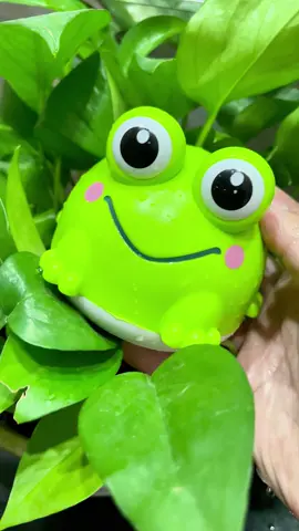 Super cute🥰#fyp #tiktokmademebuyit #bath #kidsoftiktok #watertoys #Summer #toys #dealsforyoudays #MomsofTikTok 