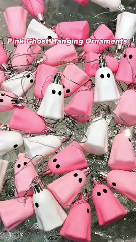 So cute pink ghost hanging ornaments! looove!👻#halloweenornaments #pinkhalloween #halloweendecor #halloweentreeornaments #ghosthanging #halloweenparty #homedecor #minighost #spookyseason #girlyhalloween #hanging 