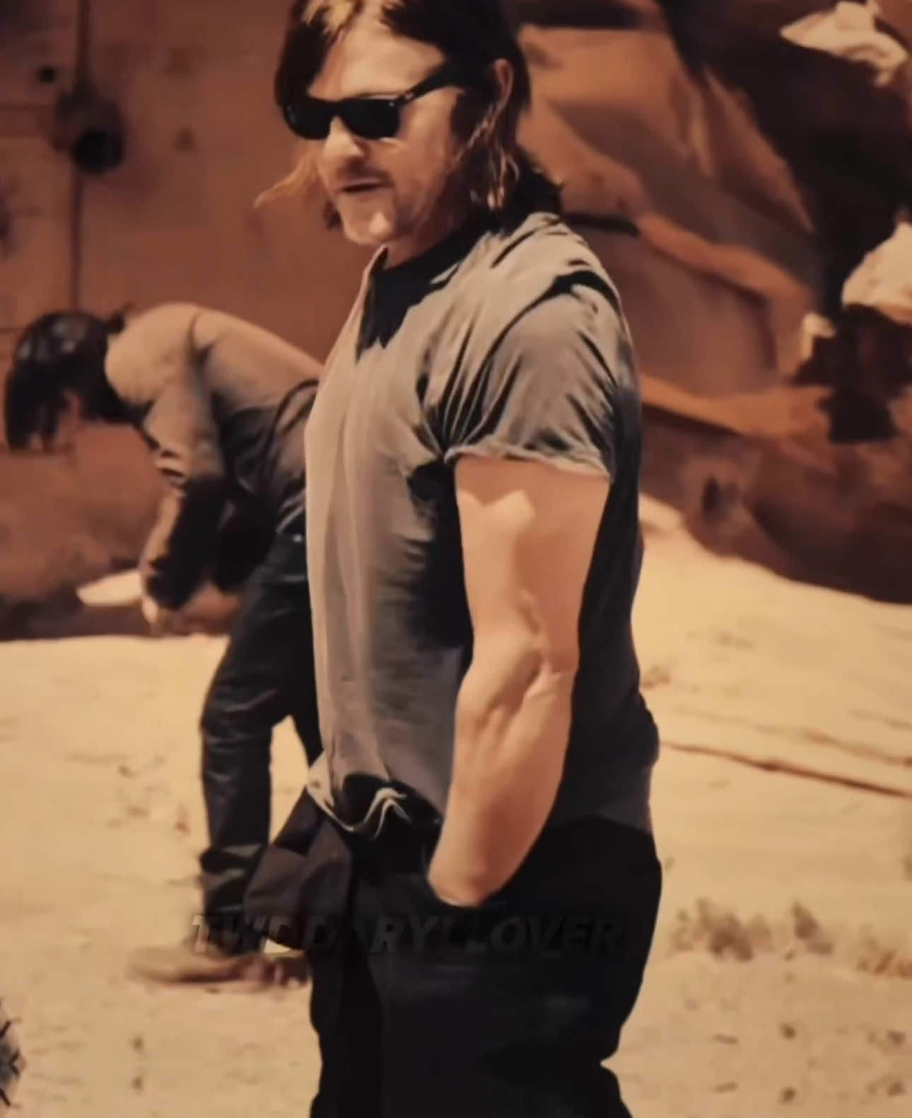 I HOPE HE DOES 😌 SCENE PACK- @1993Packs  EDIT TIME - 2h 38 M  #twddaryllover #daryldixon #normanreedus #fyp #viraledit 