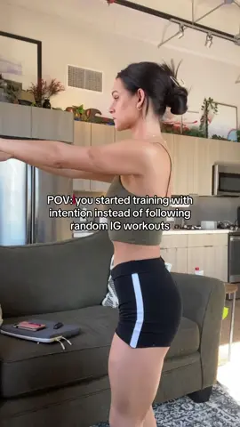 and that’s in consistency & hardwork 🤭 glute program in b!0 🖇️ #growyourgluteswithme #glutegrowthsecrets #fitnesstransformations #howtogrowyourglutes #glutegrowth 