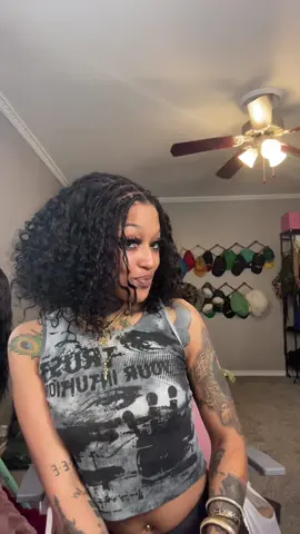 Hair from: @Luvmehair  TAP DA CART  #luvmehair #luvmeforreal #luvmeforyou #luvmebraidedwig