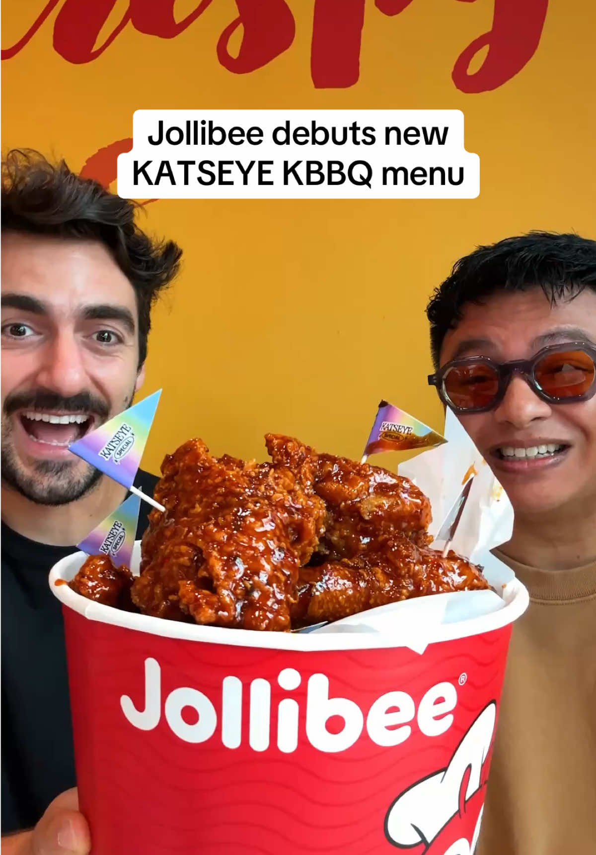 Jollibee just launched their exclusive new KATSEYE Special Korean BBQ menu!! 🍗 Reach and @Book of Elie ordered the bucket of KATSEYE Korean BBQ chicken, combining the famous Jollibee chicken with a sweet and savory soy glaze. They also sunk their teeth into a KATSEYE Korean BBQ Chicken Sandwich — crispy hand-breaded chicken breast glazed with sweet soy and topped with red onion, cucumber slices and cilantro on a toasted brioche bun. Pro-tip: Watch @Reach ‘s Jollibee legend move on how to enjoy the crispy new KBBQ chicken skin 😮‍💨 Catch the new menu for a limited time at @Jollibee USA ! @KATSEYE 
