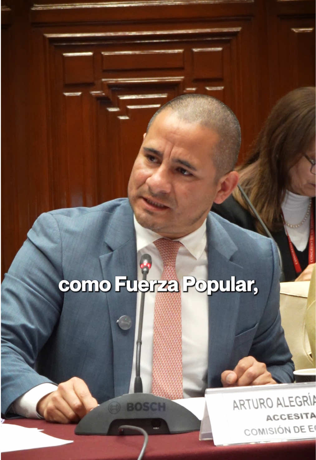 ¡Cambios reales y no pura crítica! El congresista de Fuerza Popular, @Arturo Alegría , recuerda que mientras la izquierda solo critica, nosotros proponemos cambios reales 💪 No es populismo, es responsabilidad con el futuro de los ciudadanos. 🇵🇪 #afp 
