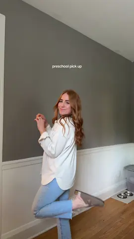 amazing how just doing your hair, makeup, and putting on jeans makes you feel better #momootd #momoutfits #casualoutfits #toddlermom #MomsofTikTok 