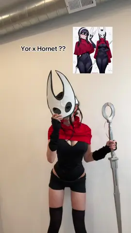 I’ve seen a few fanarts of this but I based mine mostly off of @qiandaiyiyu #hornet #hornetsilksong #hornetcosplay #silksong #silksongcosplay #hollowknight #hollowknightcosplay #hollowknightfanart #silksongfanart #hornetfanart #yorforger #yorforgercosplay #spyxfamily #spyxfamilyseason3 