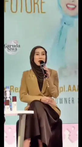 Nikita mirzani tuntut 114 milliar ke reza gladys . . . #nikita #nikitamirzani #rezagladys #nikita #fyp 