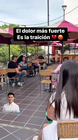 💔 🕳
