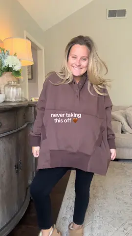 Literally will never not be wearing this 😅 #oversizedsweater #oversizedsweatshirt #fallfashion #fallclothes #falloutfits 