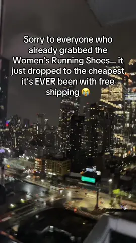#womensshoes #runningshoes #tiktokshoprestock #tiktokshopcreatorpicks 