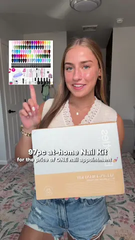These nail kits are ON SALE right now! I seriously can’t believe how much stuff you get for the price! 🙌🏼💖💅🏼