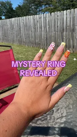 okay I’m tempted to buy another…  #mysteryring #mysteryringreveal #ringreveal #mysteryboxes #mysteryboxviral 