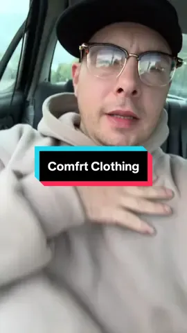 She’s not getting this hoodie back #comfrthoodies #comfrtclothing #tiktokshoprestock #tiktokshopcreatorpicks #creatoricons 