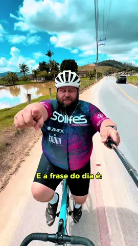 E a Frase do Dia é: #rafaelobelix #bicicleta #comédia #humor #frasedodia 