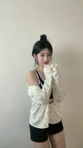 이뜌이뜌  이거 제일 좋아하는 우리 카스 🥰 #livehighlights  #tiktoklive  #이뜌이뚜  #indonesia🇮🇩  #livegift 