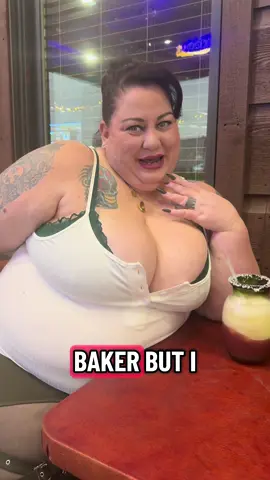 Pies cakes whatever you want babe 👩🏻‍🍳 #cake #food #Foodie #bbw #plussize 