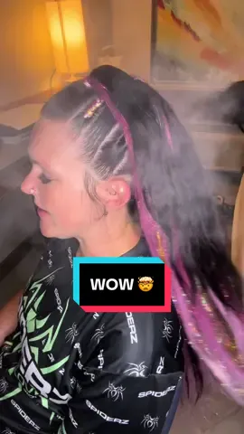 Everyone I slay loves this part 😫🙌 it’s like a freezing mist after getting braids and a face lift #itsamazing #secretshare #omg #gabby101 #hairstylistsecrets 