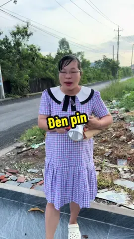 Đèn pin siêu sáng pin xài 8-10t luôn ạ#vietlebh #den#denpin#denpinsieusang#denpindoidau 
