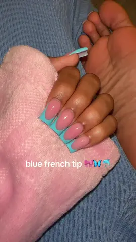 blue french tip 🦋🎀🐬 #girls #nails #frenchtip #fyp 