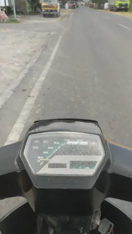 motor 3 generasi tampil lek #suzuki #braco #rc100 #soundviral #2takgank 