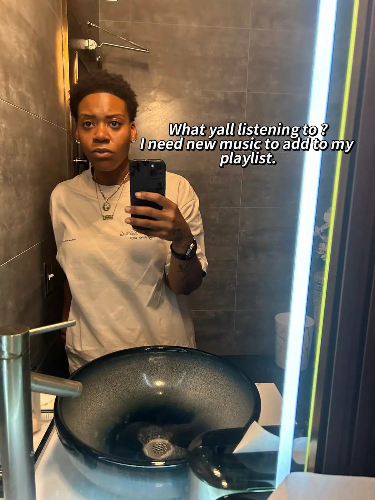 I feel like I’ve been listening to the same few songs over & over … leave me some good shit to listen to .. #fyp #music #applemusic #playlist #studsoftiktok 