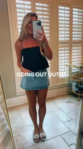 fav skirt!! #OOTD #outfitinspo #denimskirt #jeanskirt #goingoutoutfit 