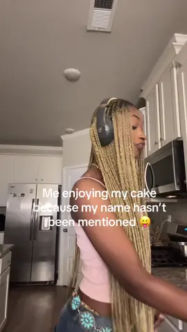 And my name better not get mentioned I want CAKEEEEE#mention #cake#fyp #viral 