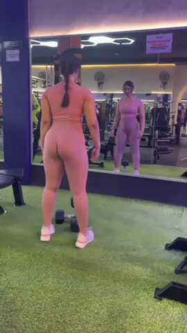 #gymgirls #gymrat #cewekgym #fy  #leggingsoftiktok 