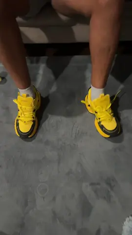 Pops looking super fly in them sneakers 🔥