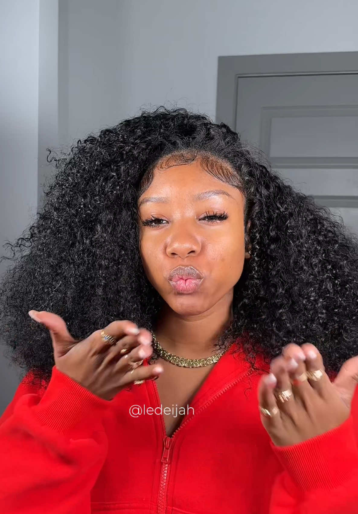 wand curls are so girlala 🥹💌 (short) curly flip over quick weave hairstyle using half wig from @WestKiss Hair 