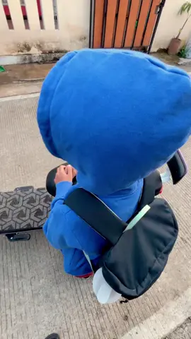 Jadi macan ke sekolah dulu gaessss 🛵 #antersekolah  #mamacantikanteranak  #dailyvlog  #minivlog  #fyp 