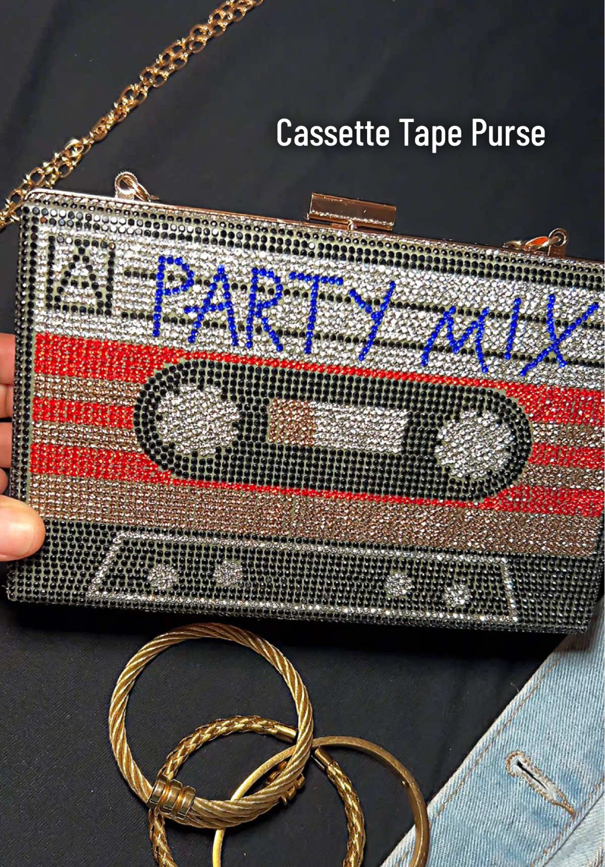 I love anything 90s and this cassette tape purse is too cute 😍💙 #90s #90sfashion #90soutfit #creatorsearchinsights 