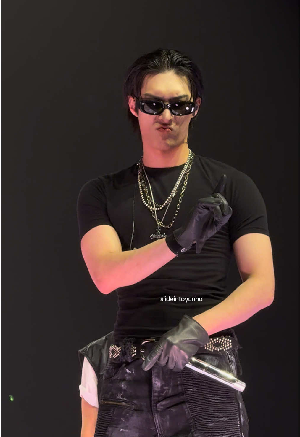 this outfit. #mingi #songmingi #ateez #ateezmingi #ateezinyourfantasyworldtour2025 